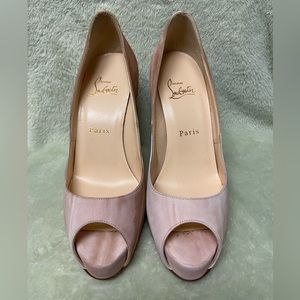 Beautiful Christian Louboutin Very Prive 120 Pumps